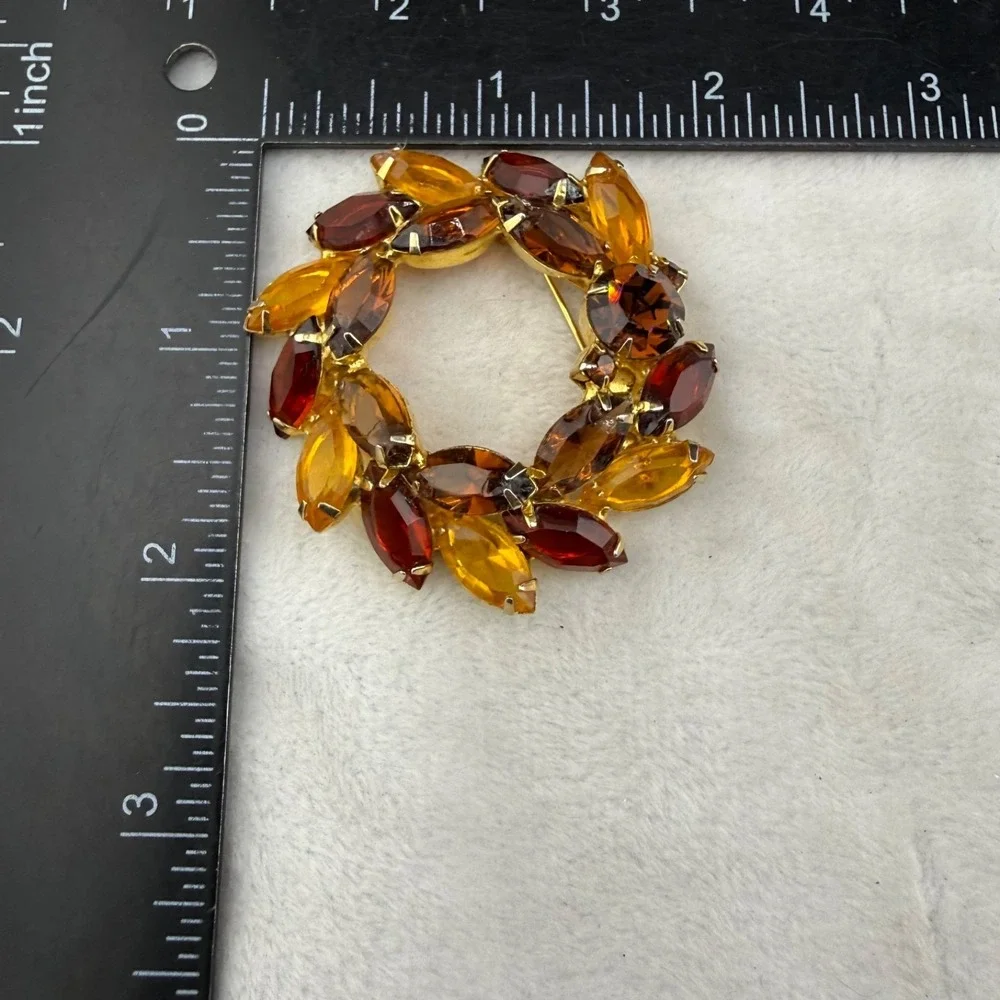 Vintage Rhinestone Brooch Gold Tone Fall Autumn Orange Red Well Made Open Back